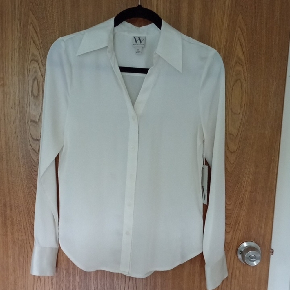 hite omen's Button-Up Shirt